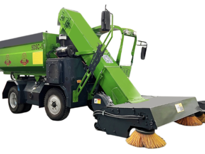 Self-unloading TMR residual feed collector for dairy farm, livestock leftover feed recycling machine