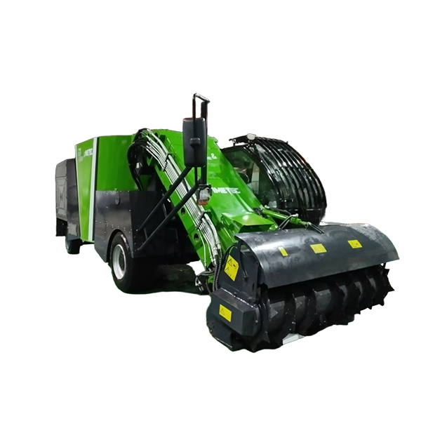 1764580327172954.jpg 10 Kubikmeter selbstfahrende Maschine 2.jpg