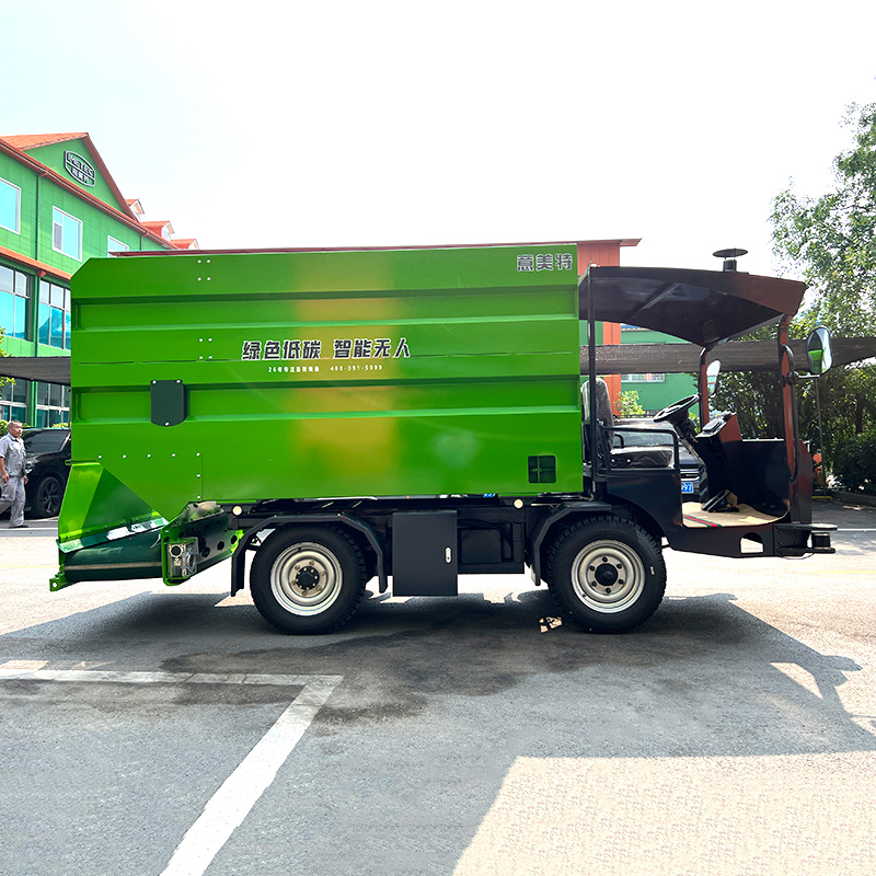 Intelligent Unmanned Feeding Vehicle