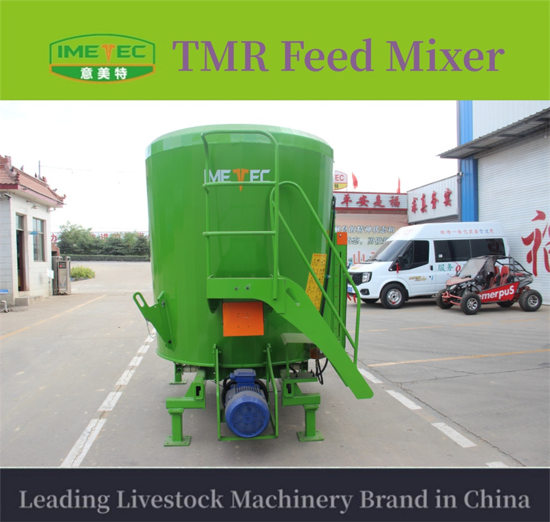 Feed Wagon