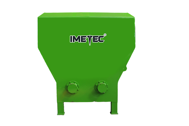 サイレージコレクター